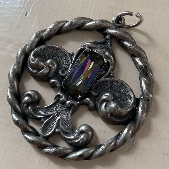 Vintage 1960s 60s SWANK Boho Rhinestone Pendant - Picture 4 of 4